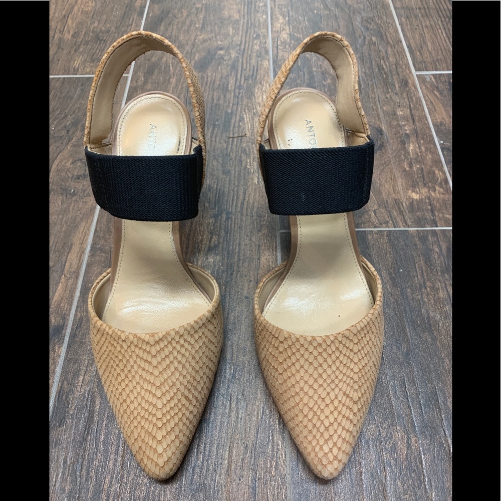 Antonio Melani Heels Size 7